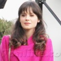 Zooey Deschanel Shoots <em>New Girl</em>