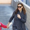 Jennifer Garner Goes For A Walk With Violet