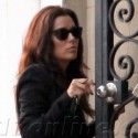 Eva Longoria Stops By A Friend's House