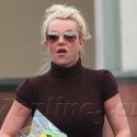 Britney Spears Buys Flowers At The Grocery Store