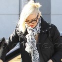 Gwen Stefani Gets Her Nails Done In Los Angeles