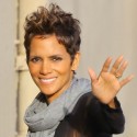 Halle Berry Gives Us A Wave Outside Of Jimmy Kimmel's Studio