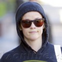 Reese Witherspoon Hits The Gym In A Hoodie
