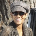 Halle Berry Goes Shopping For Kid's Clothes