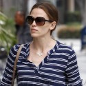 Jennifer Garner Heads To The Doctor For A Checkup