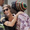 Elisabetta Canalis Gets A Kiss From A Street Peddler