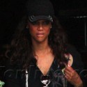 Tyra Banks Stops By A Store In Venice