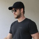 Liam Hemsworth Stays Fit At The Gym