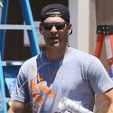 Eddie Cibrian Leaves Home Depot With Supplies