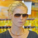 Heidi Klum Goes Grocery Shopping