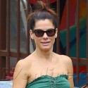 Sandra Bullock Goes Braless To Beat The Heat