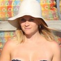 Reese Witherspoon And Hubby Jim Toth Hit The Beach