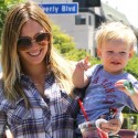 Hilary Duff Takes The Family Grocery Shopping
