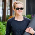 Reese Witherspoon Works Out Then Gets A Manicure
