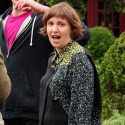 Lena Dunham Makes Fashion Misstep During TV Appearance