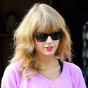 Taylor Swift Leaves Dance Rehearsal