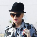 Gwen Stefani Stops By Crafts Store