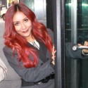 Snooki Struggles To Open A Door