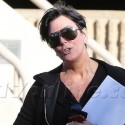 Kris And Kylie Jenner Run Errands