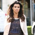 Kourtney Kardashian Grabs Lunch