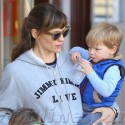Ben Affleck, Jennifer Garner Step Out With Kids