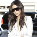 Kim Kardashian Jets Off To Paris