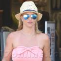 Britney Spears Runs Errands In A Pink Tube Top