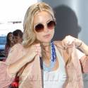 Kate Hudson Jets Out Of Los Angeles In Style