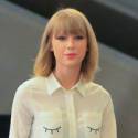 Taylor Swift Lands At LAX