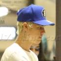 Justin Bieber Shops For New Threads