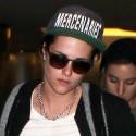 Kristen Stewart Is A Total Diva At LAX