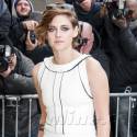 Kristen Stewart Is Glam And Gorgeous At Chanel Show