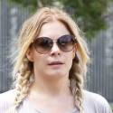 LeAnn Rimes Dresses Down To Visit A Friend