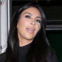 Kim Kardashian Noshes At Nate 'N' Al's