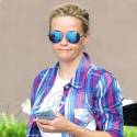 Reese Witherspoon Pumps Her Own Gas