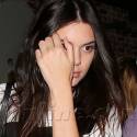 Kendall Jenner Grabs Dinner With Girlfriends