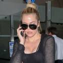 Khloe Kardashian Is A Cool Customer After Hawaiian Vacation 