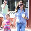 Jennifer Garner Is All Smiles Amid Pregnancy News