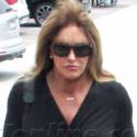 Caitlyn Jenner Grabs Coffee In The 'Bu