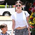 Supermodel Mom Miranda Kerr Grabs Some Goodies At Whole Foods