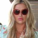 Kesha Looks Like She's Dressed In Pajamas