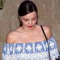Miranda Kerr Shows Off Her Flat Stomach At SoHo House