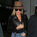 Khloe Kardashian Catches A Flight To Go See Her Man Tristan Thompson