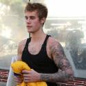 Justin Bieber Flaunts His Muscles And Upper Thighs At The Boxing Gym