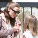 Jennifer Garner Spends Mother's Day With The Kids, Sans Ben Affleck