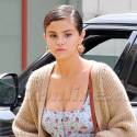 Selena Gomez Is A Vision In Florals On Easter Sunday