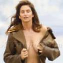 Cindy Crawford Looks Unbelievable Topless At 52!