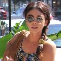 Sarah Hyland's Looking Healthy And Lovely