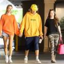 Justin And Hailey Pick Up His Mom Pattie Mallette At Her Hotel