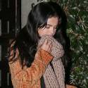 Selena Gomez Leaves A Treatment Center And Hits Up An LA Bar!
